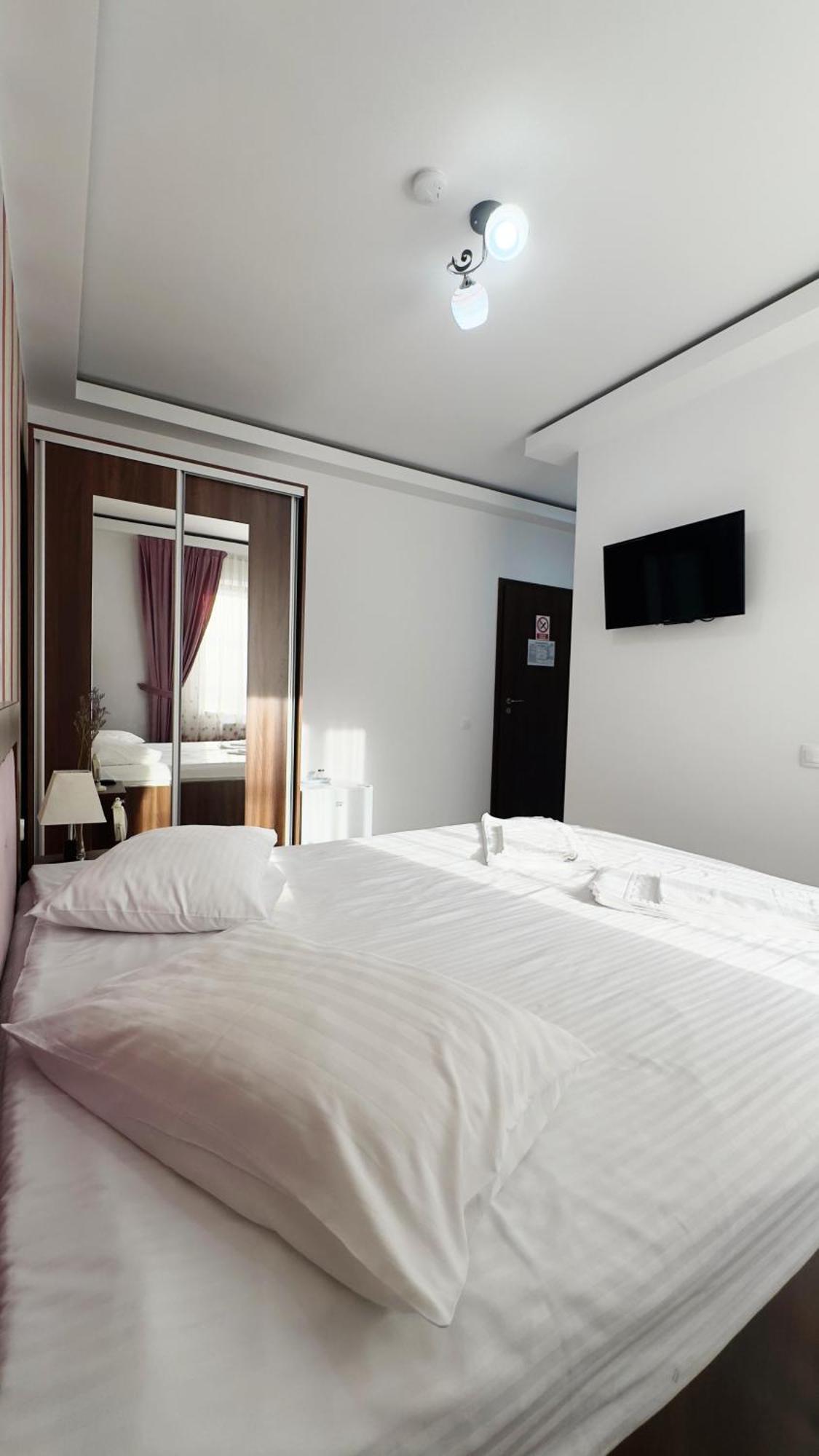 Hotel Carpathian Newstar Hermannstadt Exterior foto